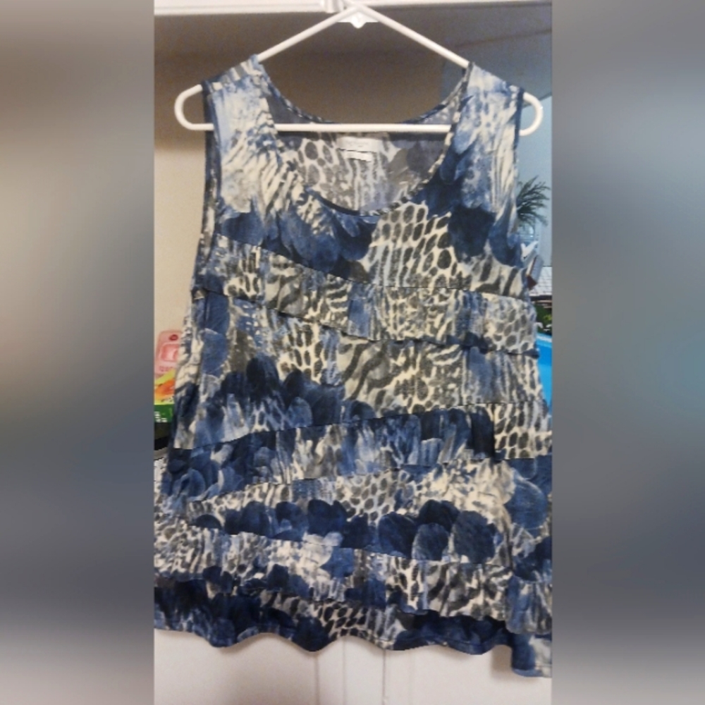 Vanheusen sleeveless top